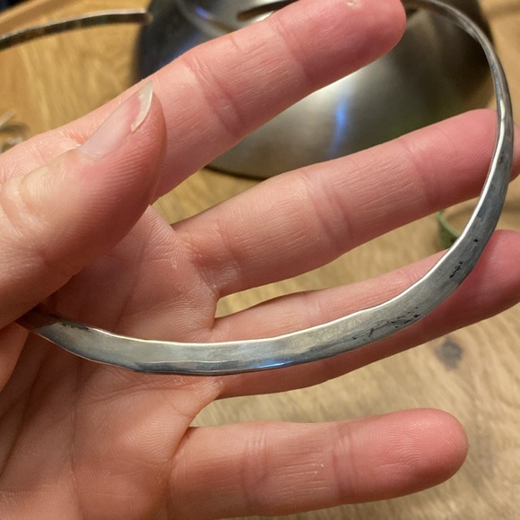 Sterling silver choker length necklace. Classic forged silver collar style. - Picture 6 of 6